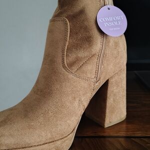 TOP Moda Women's Suede Tan Heeled Boots